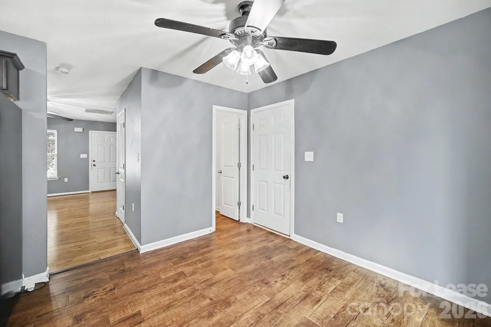 4937 Broad Leaf Court Dallas, NC 28034