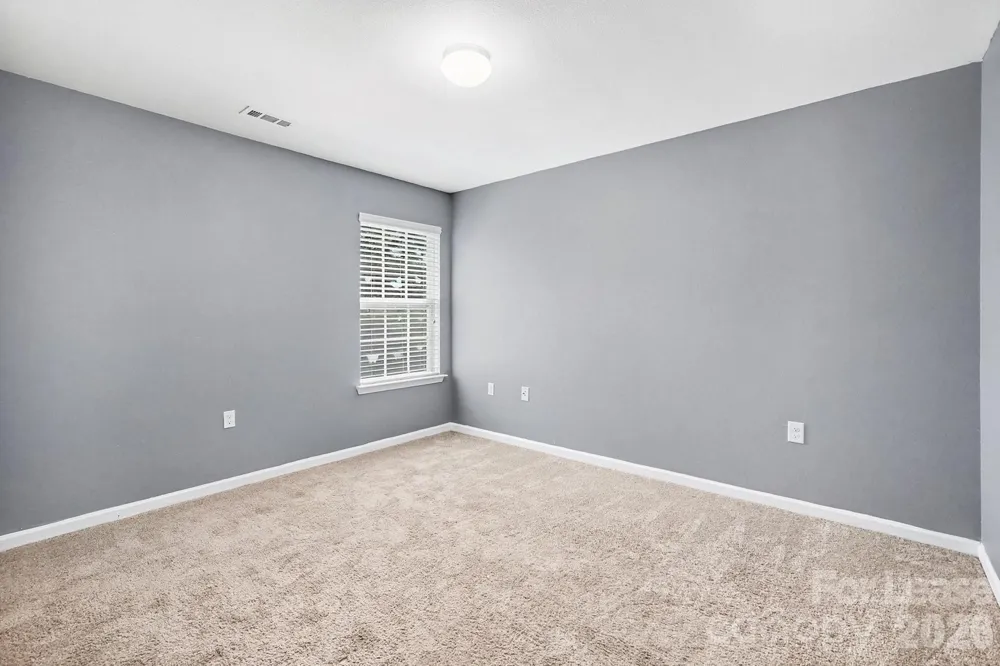 4937 Broad Leaf Court Dallas, NC 28034