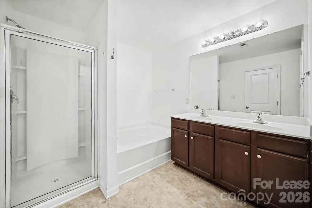 4937 Broad Leaf Court Dallas, NC 28034