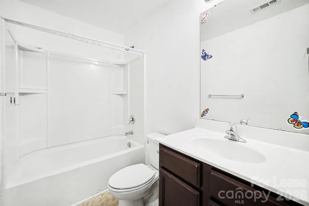 4937 Broad Leaf Court Dallas, NC 28034