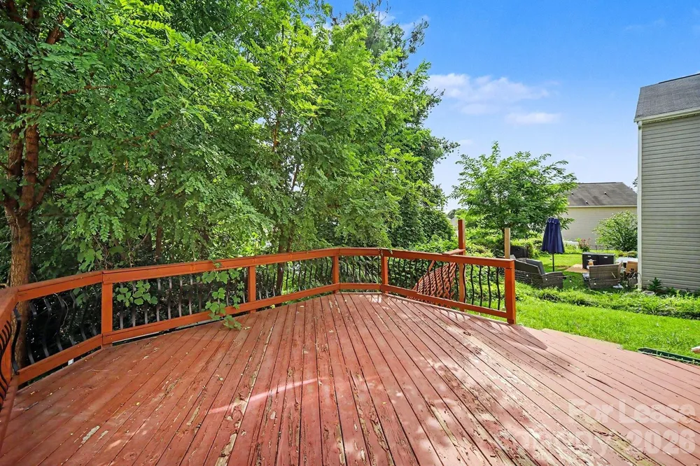 4937 Broad Leaf Court Dallas, NC 28034