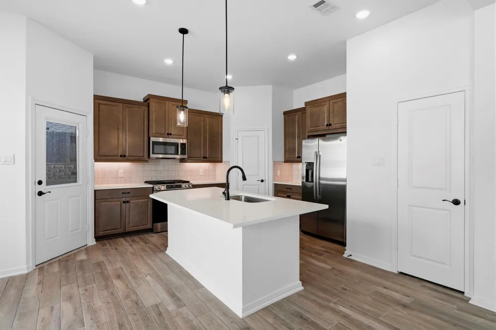 110 West Coralburst Loop Montgomery, TX 77316