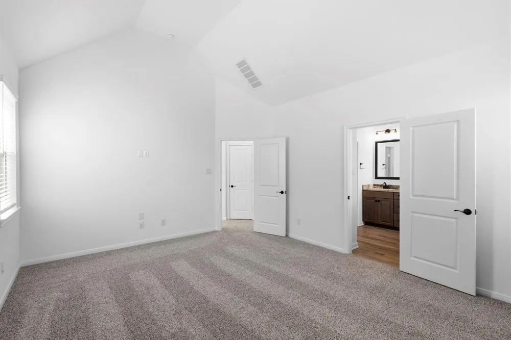 116 West Coralburst Loop Montgomery, TX 77316