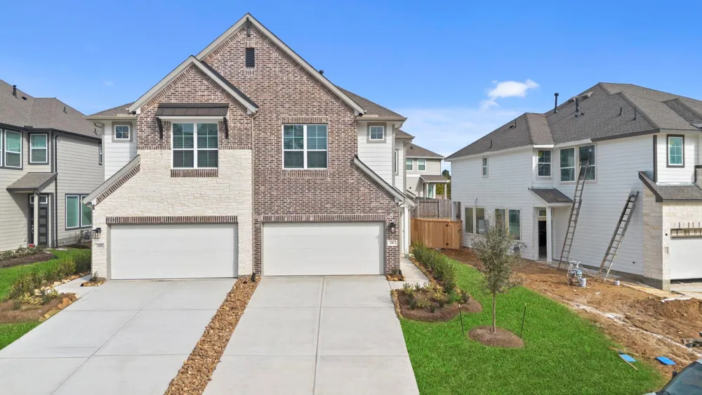116 West Coralburst Loop Montgomery, TX 77316