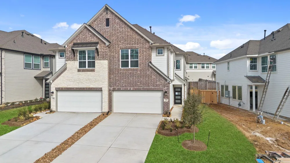 116 West Coralburst Loop Montgomery, TX 77316