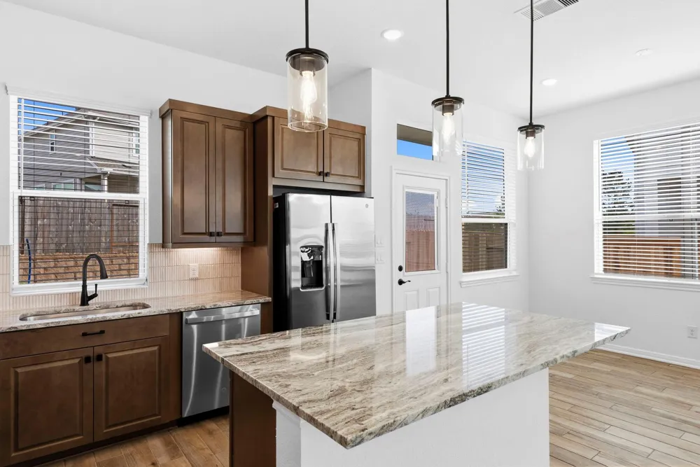 116 West Coralburst Loop Montgomery, TX 77316