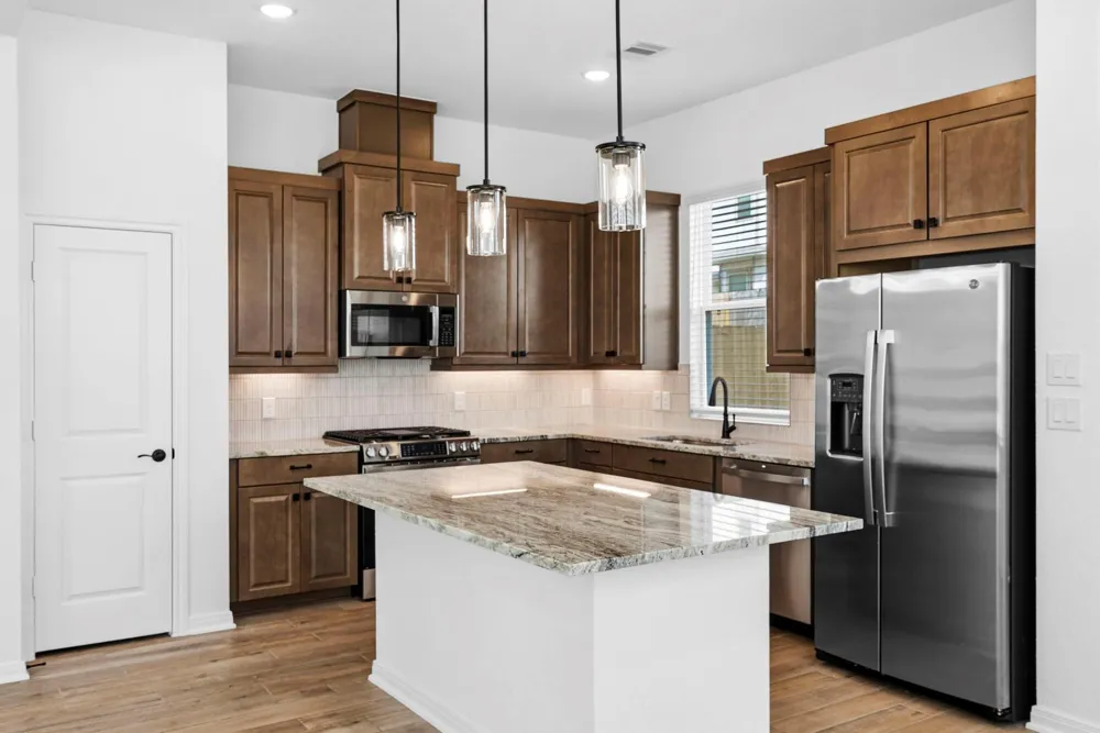 116 West Coralburst Loop Montgomery, TX 77316