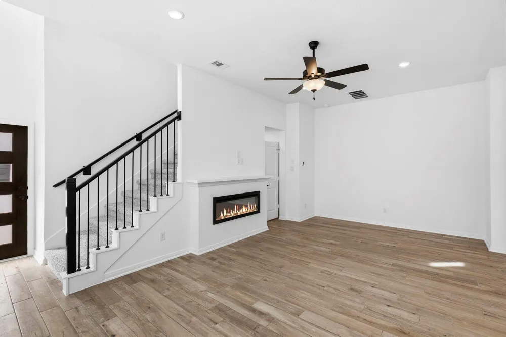 116 West Coralburst Loop Montgomery, TX 77316