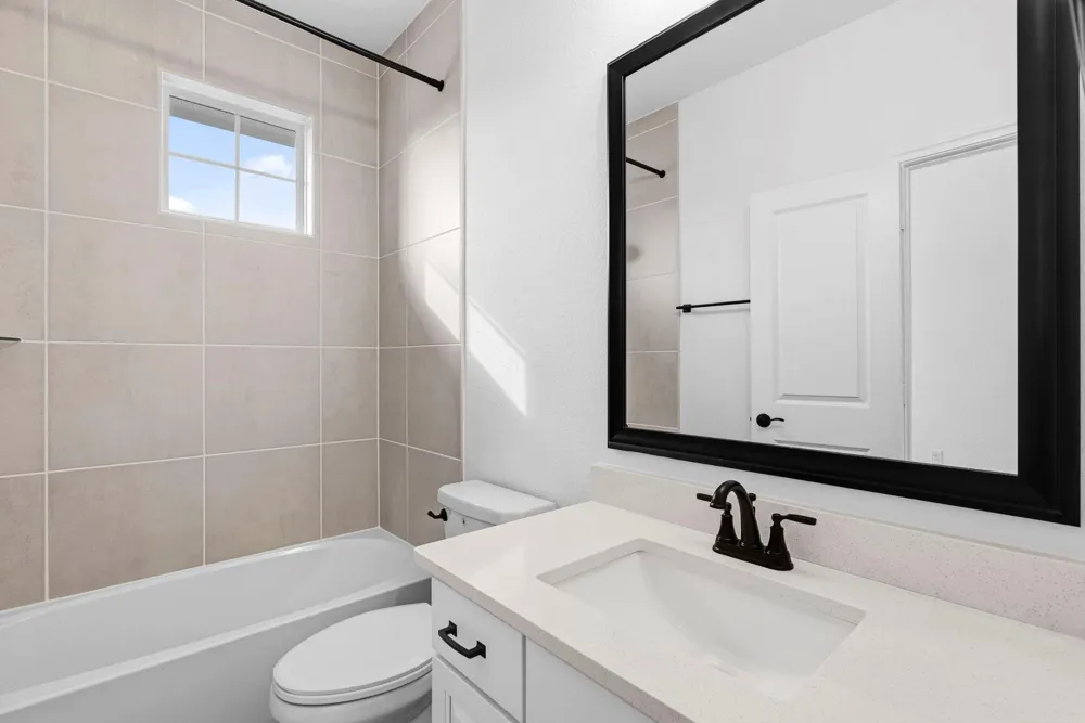 120 West Coralburst Loop Montgomery, TX 77316