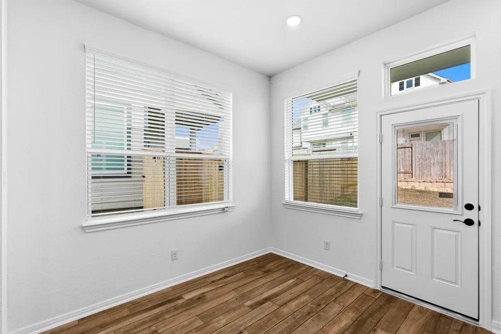 120 West Coralburst Loop Montgomery, TX 77316