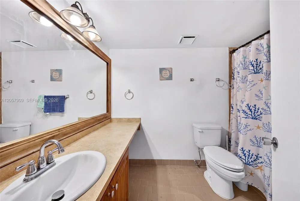 6666 SW 115th Ct #301 Miami, FL 33173