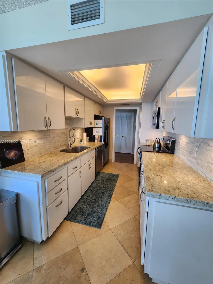 5460 Ocean Dr #4B Singer Island, FL 33404