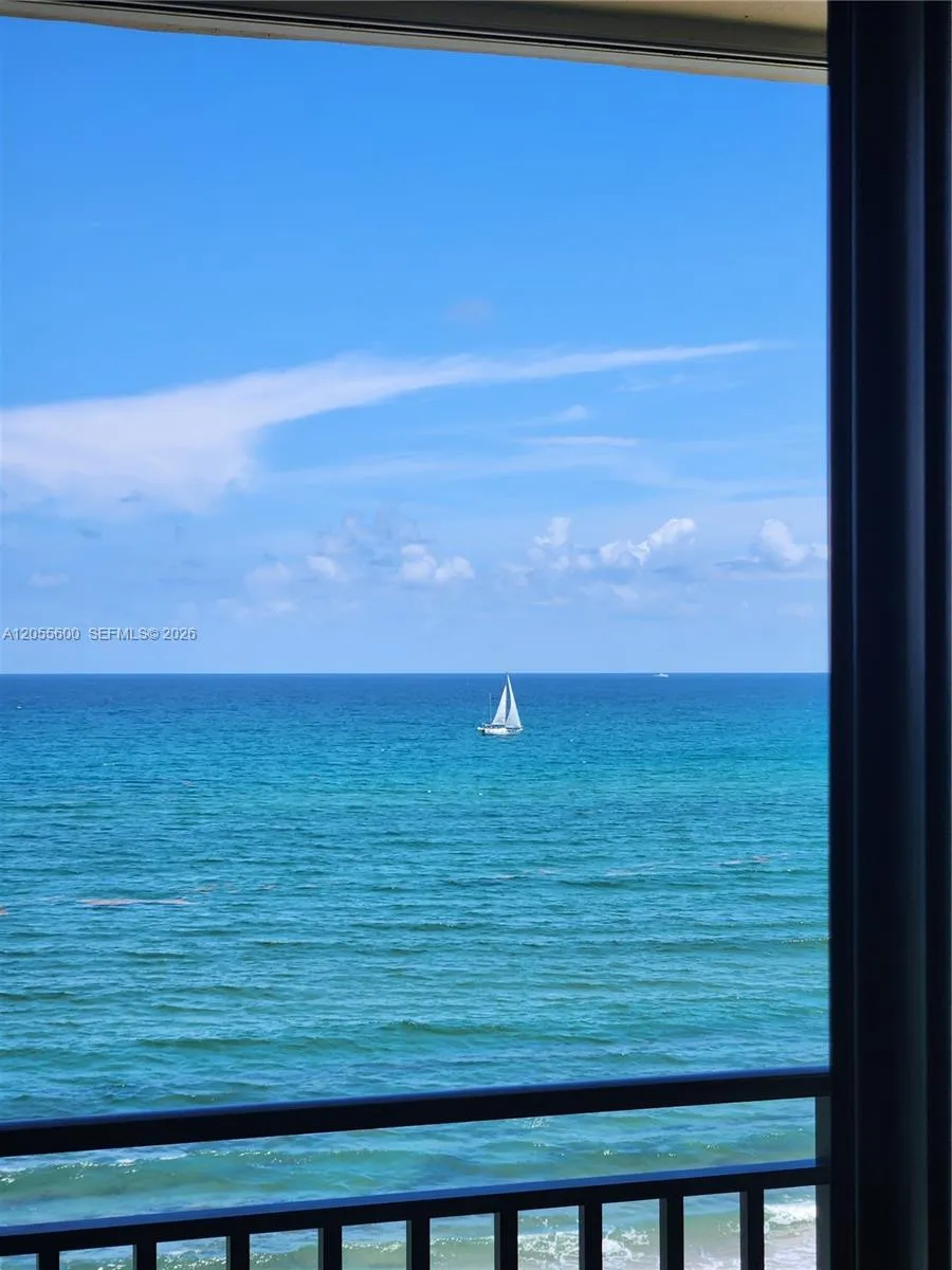 5460 Ocean Dr #4B Singer Island, FL 33404