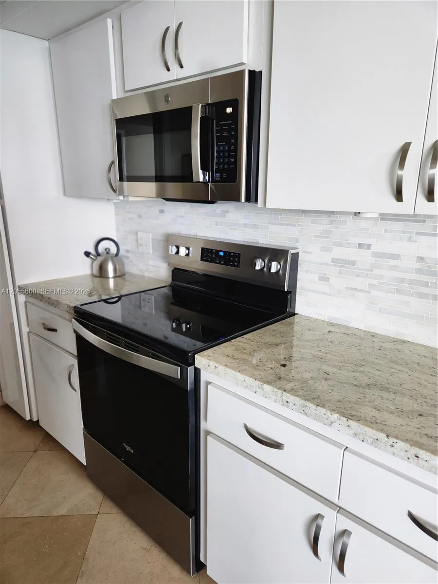5460 Ocean Dr #4B Singer Island, FL 33404