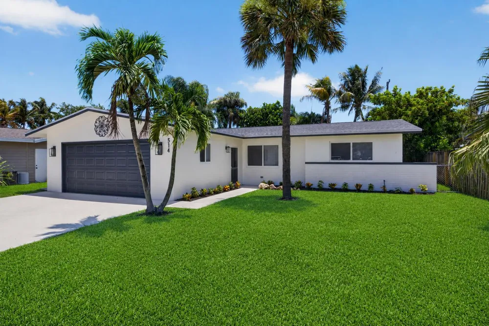 514 Riverside Drive Palm Beach Gardens, FL 33410