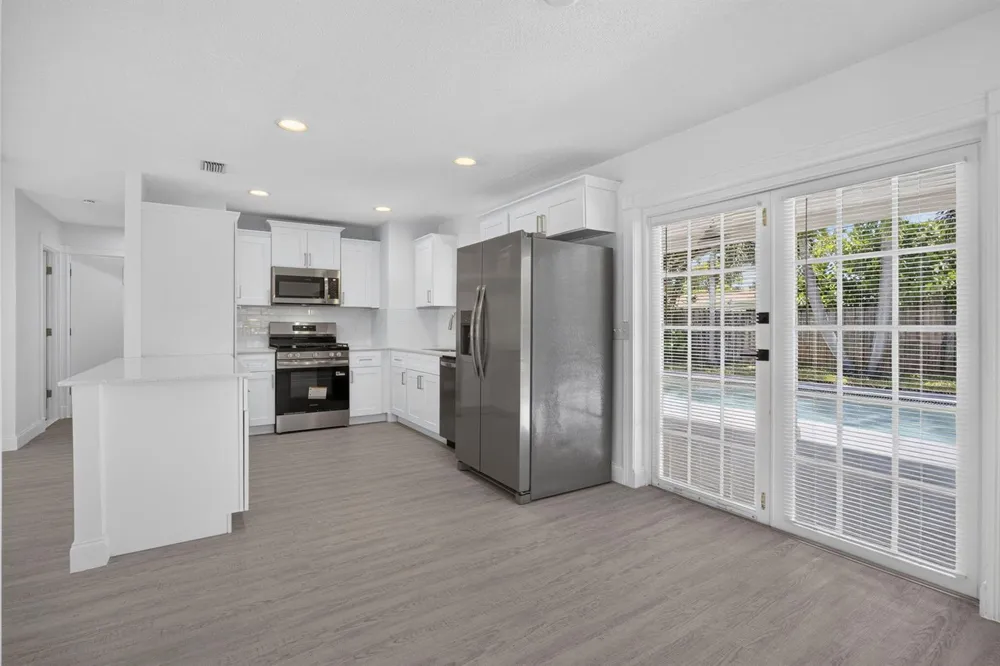 514 Riverside Drive Palm Beach Gardens, FL 33410