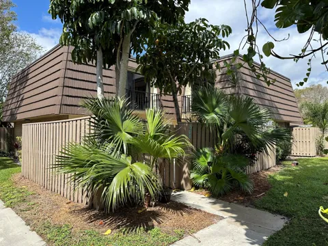 308 3rd Court
