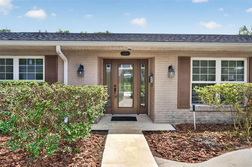 2051 DYAN WAY Maitland, FL 32751