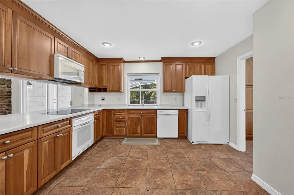 2051 DYAN WAY Maitland, FL 32751