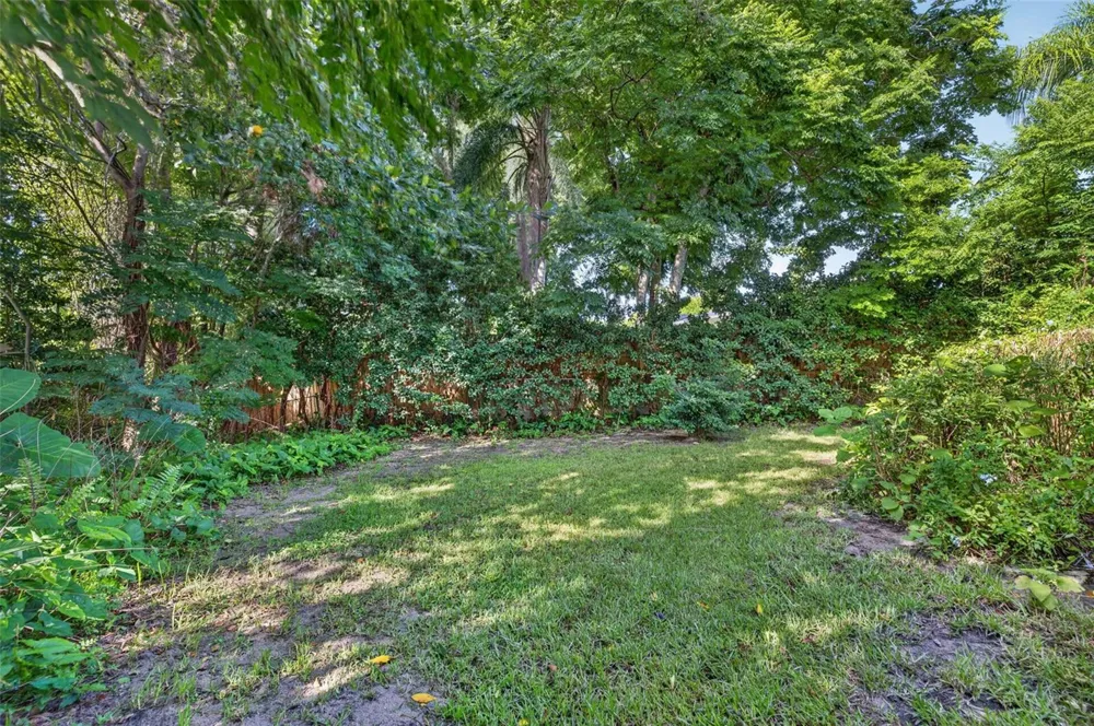 2051 DYAN WAY Maitland, FL 32751