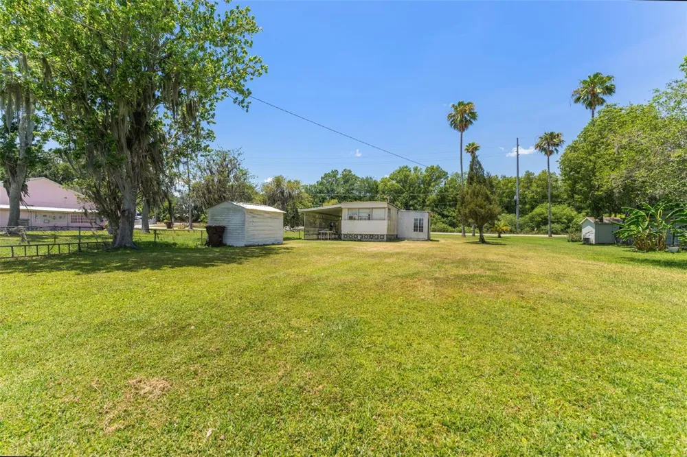 7558 BERKLEY ROAD Polk City, FL 33868