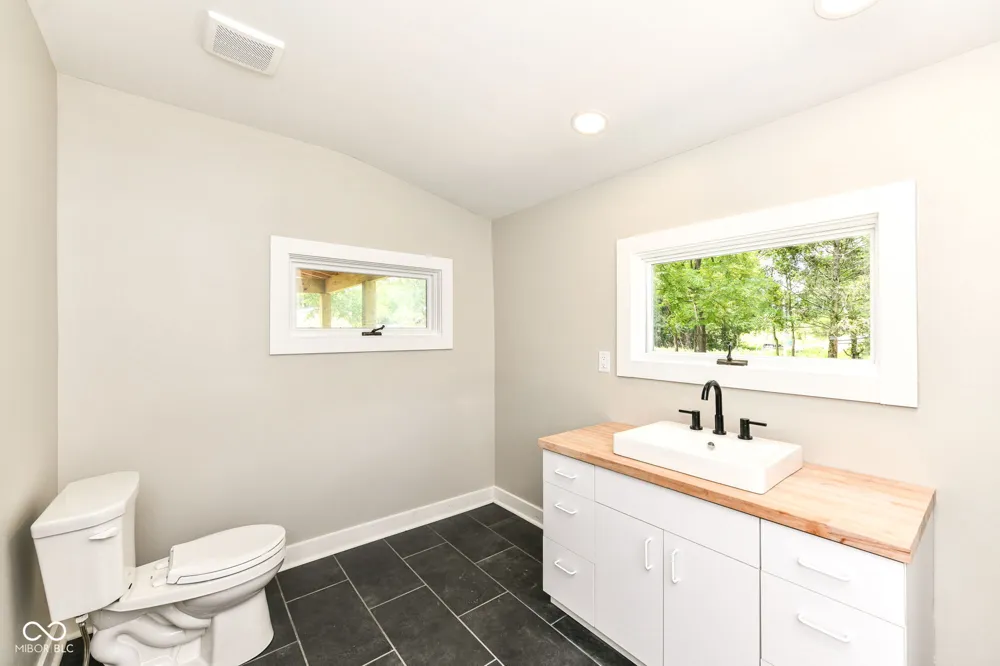 5085 Wilbur Road Martinsville, IN 46151