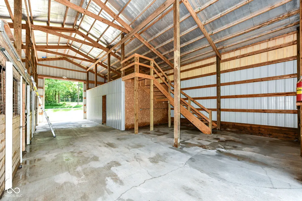 5085 Wilbur Road Martinsville, IN 46151