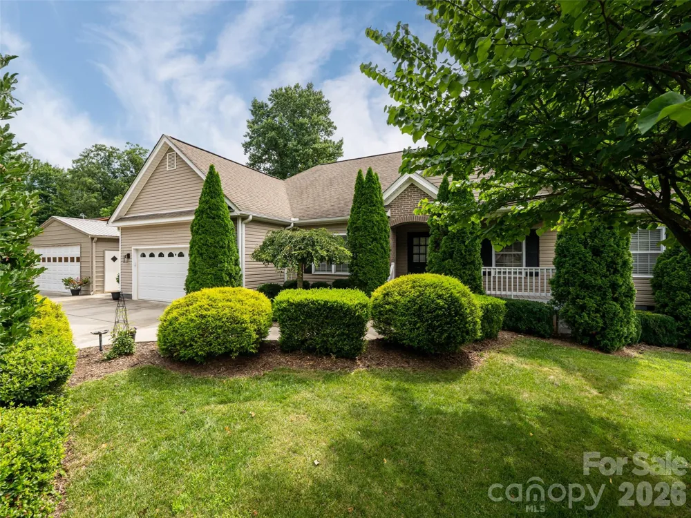 125 Craggy Street Black Mountain, NC 28711