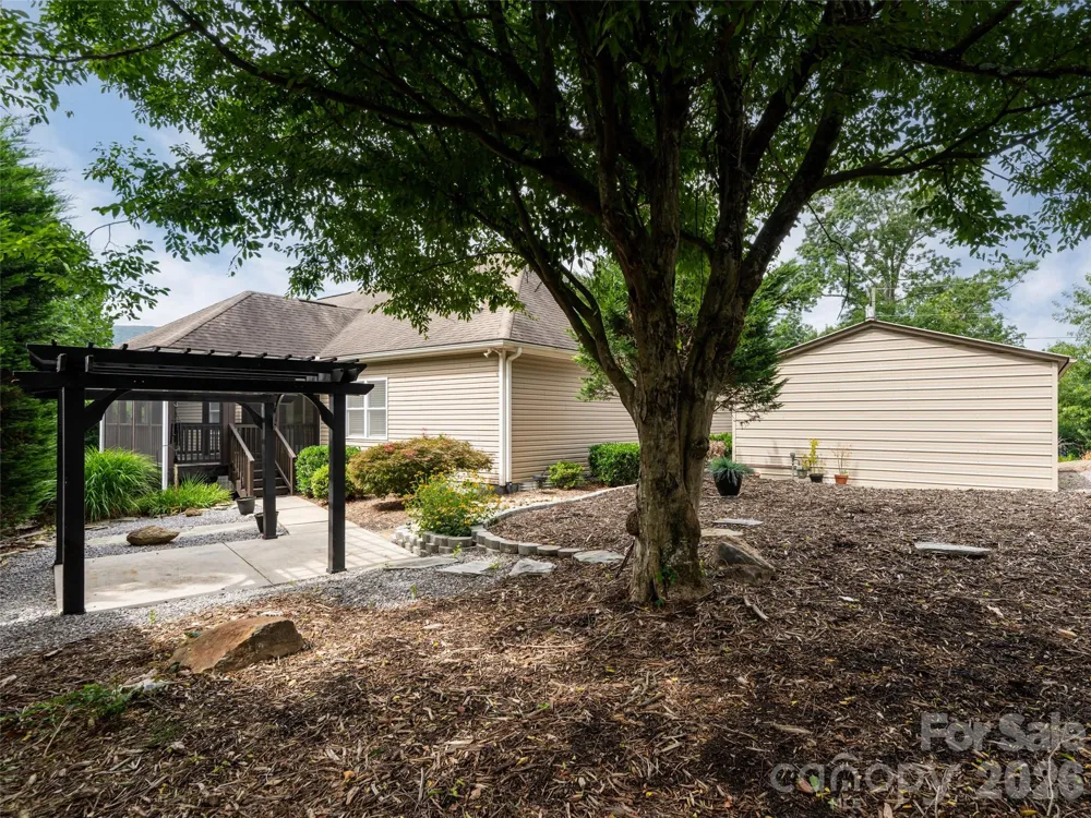 125 Craggy Street Black Mountain, NC 28711