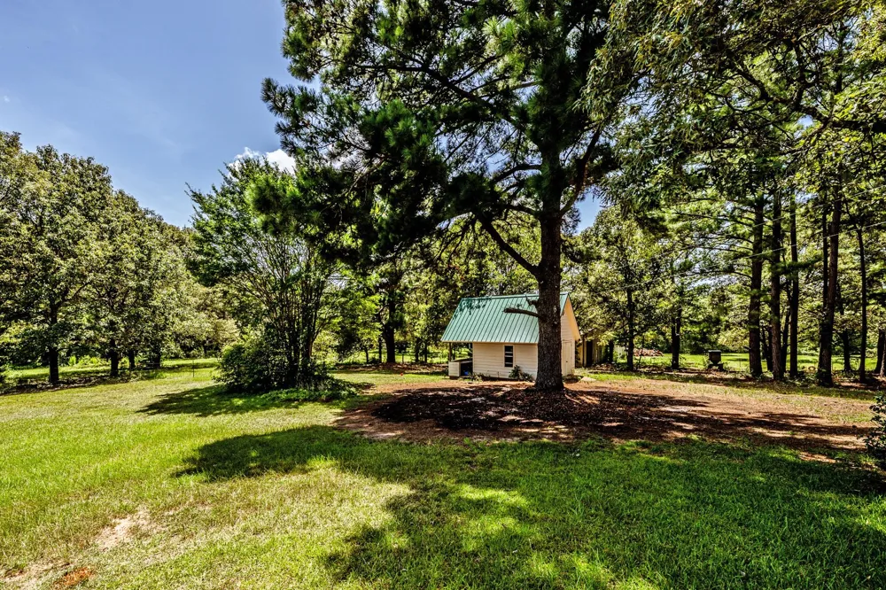 996 Cr 1835 Crockett, TX 75835