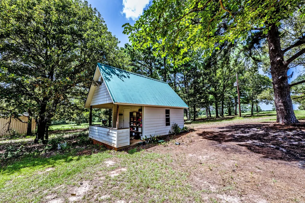 996 Cr 1835 Crockett, TX 75835