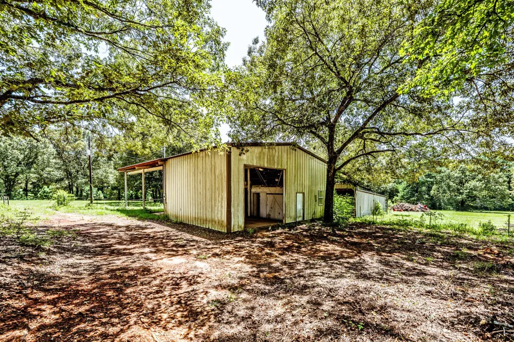 996 Cr 1835 Crockett, TX 75835