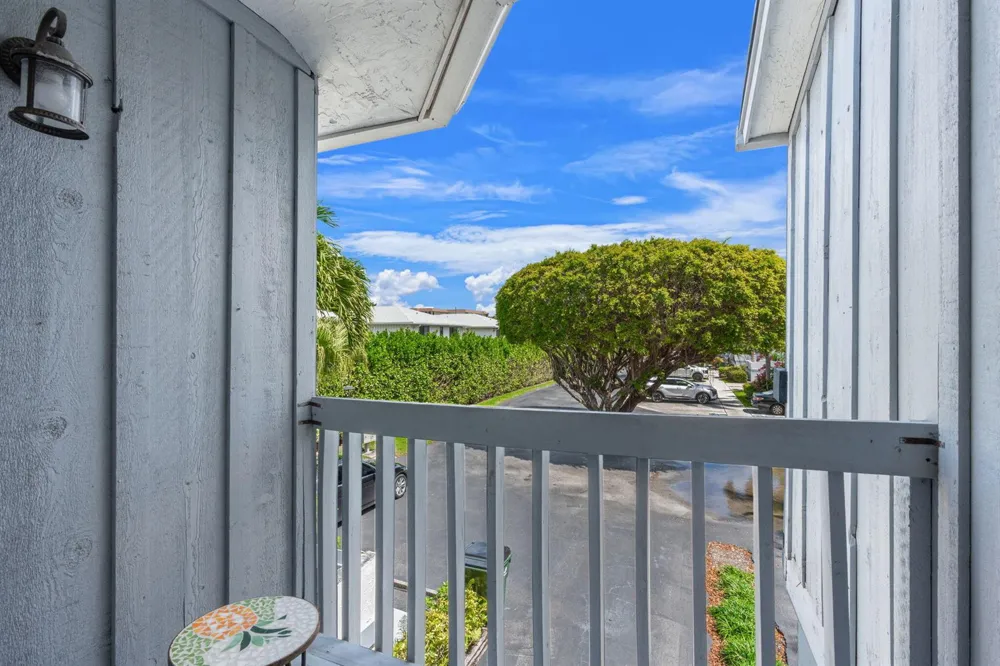 2956 FLORIDA BOULEVARD Delray Beach, FL 33483