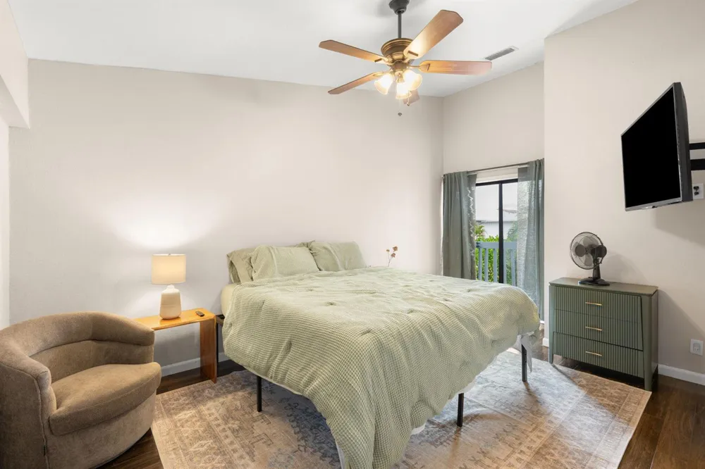 2956 FLORIDA BOULEVARD Delray Beach, FL 33483