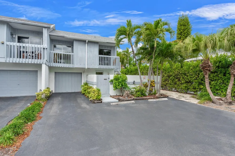 2956 FLORIDA BOULEVARD Delray Beach, FL 33483