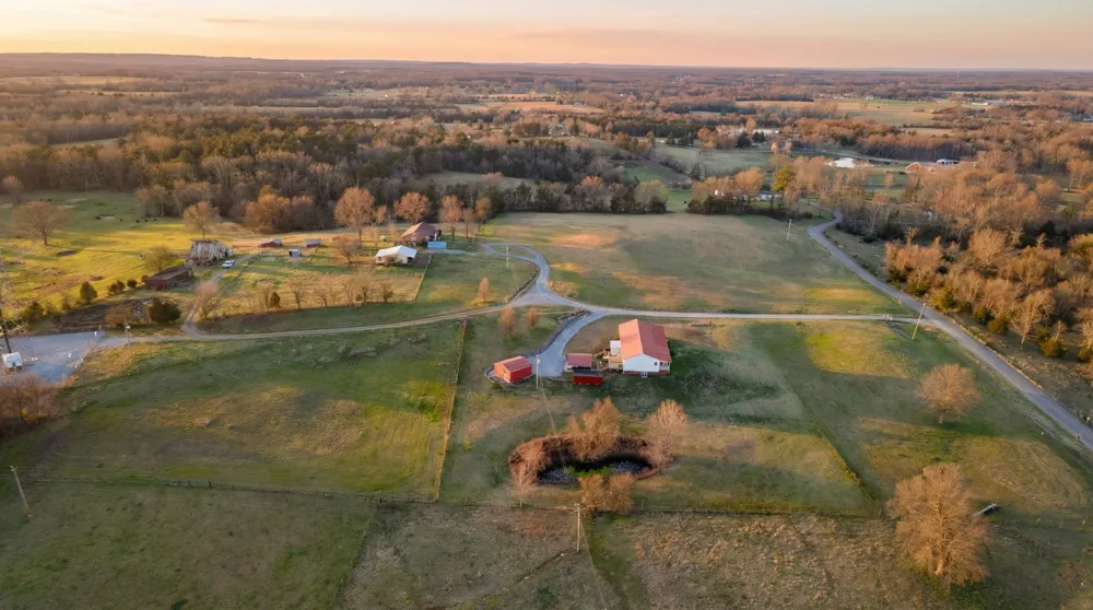 171 Uselton Rd Shelbyville, TN 37160
