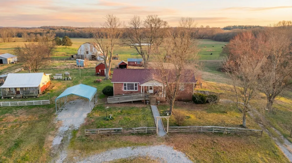 171 Uselton Rd Shelbyville, TN 37160
