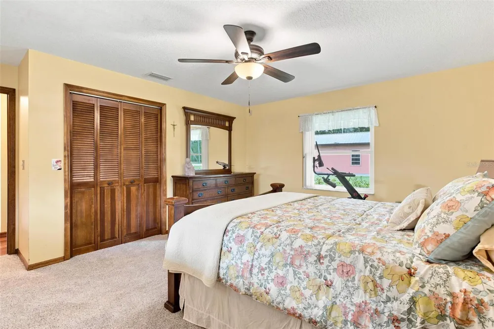 38700 LAKEVIEW DRIVE Lady Lake, FL 32159