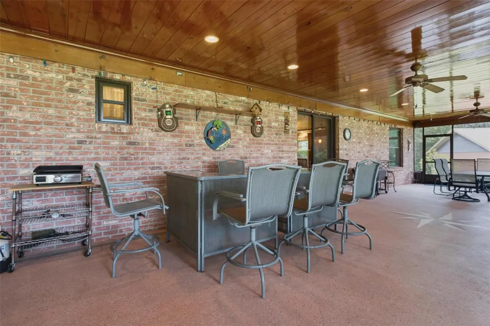38700 LAKEVIEW DRIVE Lady Lake, FL 32159
