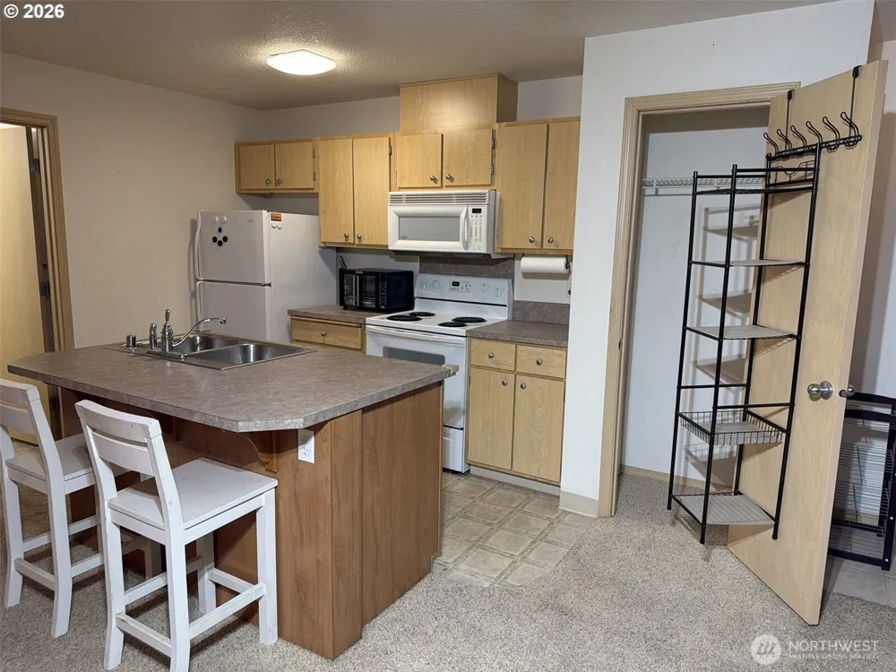 14609 NE 20th Avenue #C207 Vancouver, WA 98686