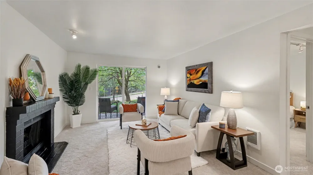 14210 NE 181st Place #M102 Woodinville, WA 98072