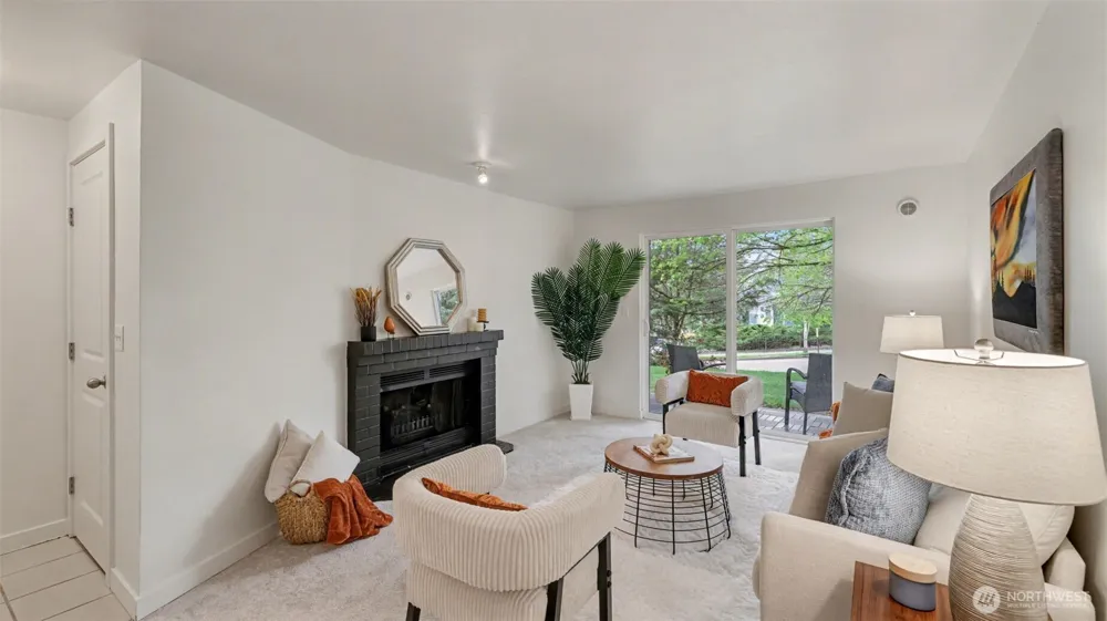 14210 NE 181st Place #M102 Woodinville, WA 98072