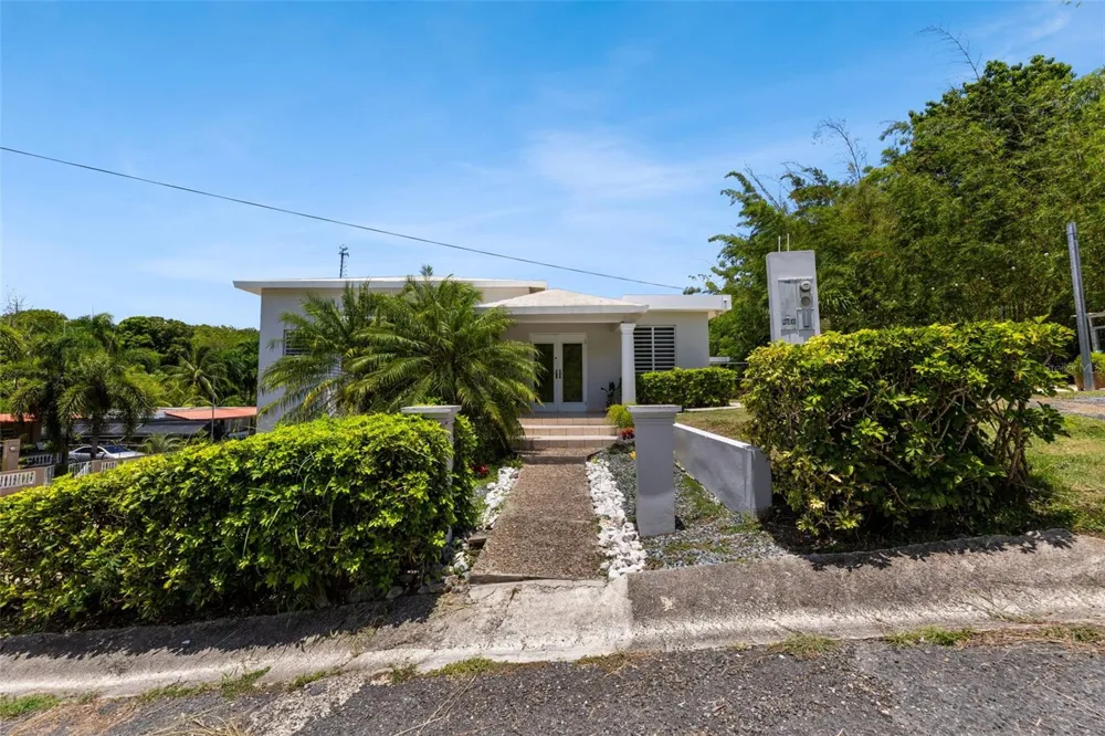 Lote 30 BARRIO ENSENADA Rincon, PR 00677