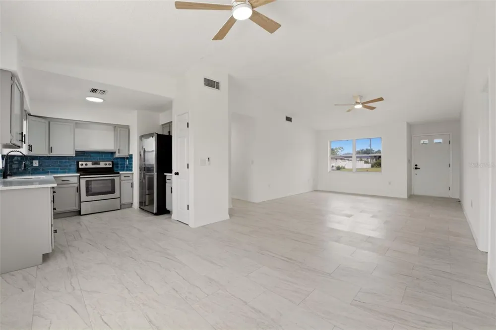 192 ANNAPOLIS LANE Rotonda West, FL 33947