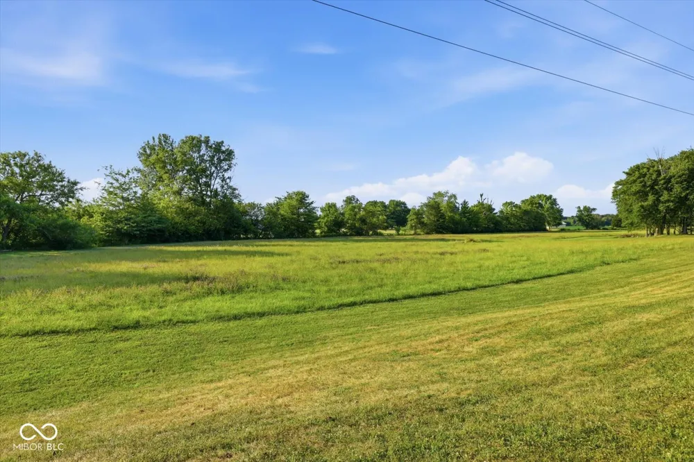 3878 E State Road 44 Shelbyville, IN 46176