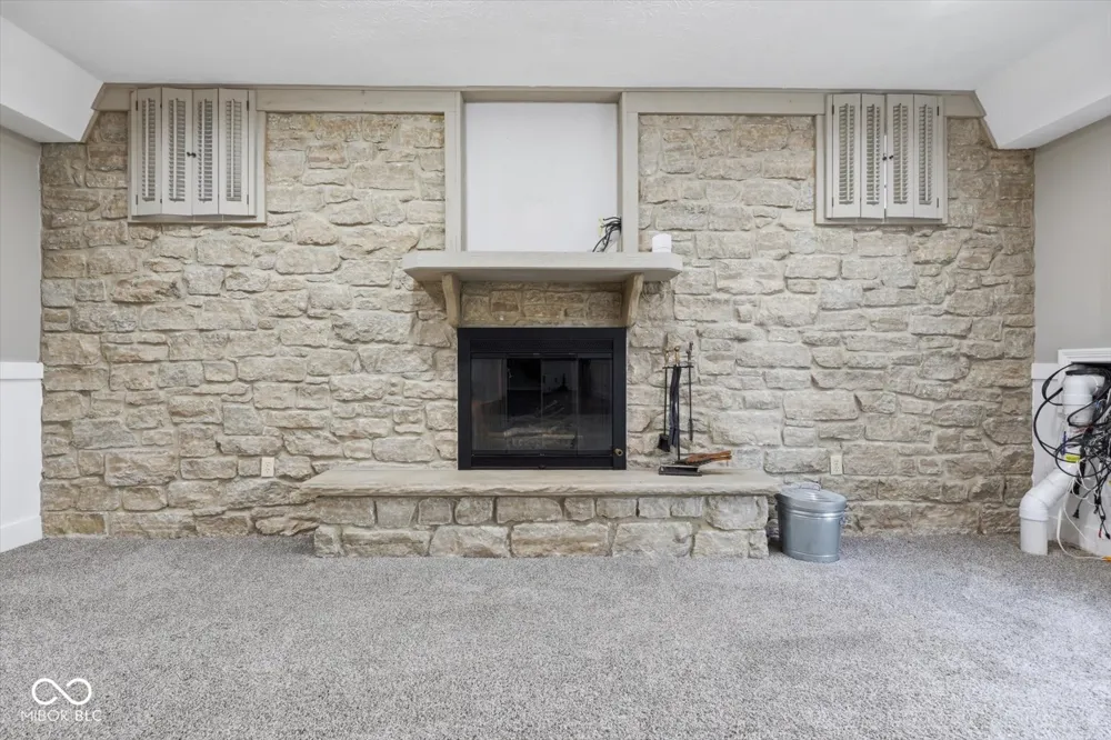 3878 E State Road 44 Shelbyville, IN 46176