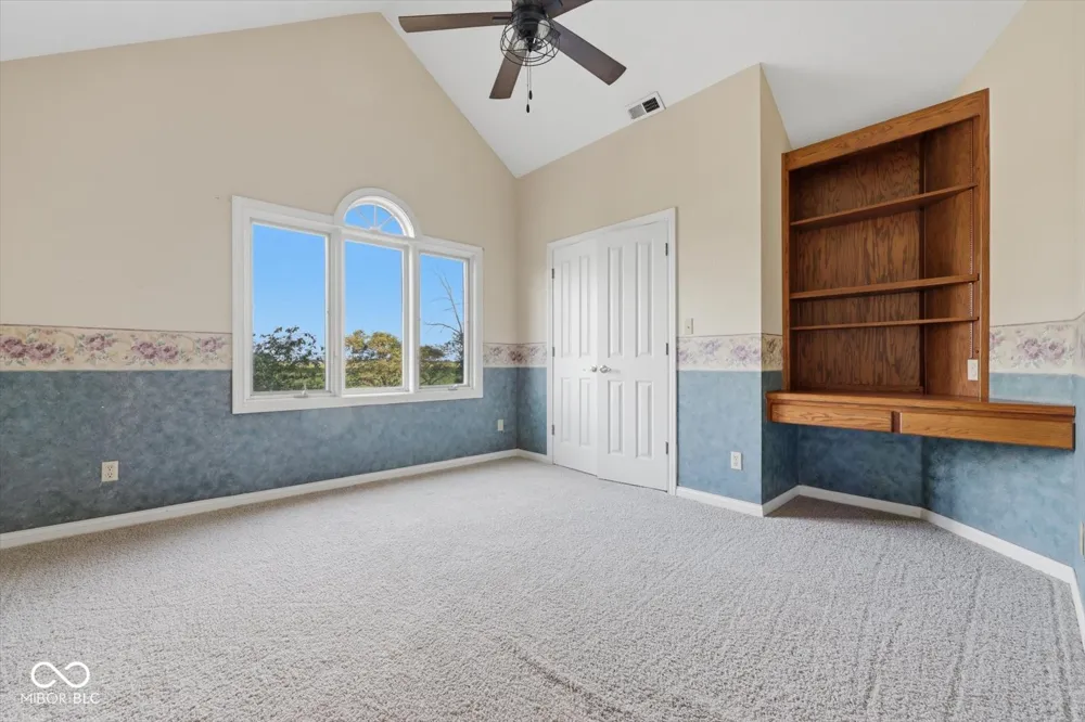 3878 E State Road 44 Shelbyville, IN 46176
