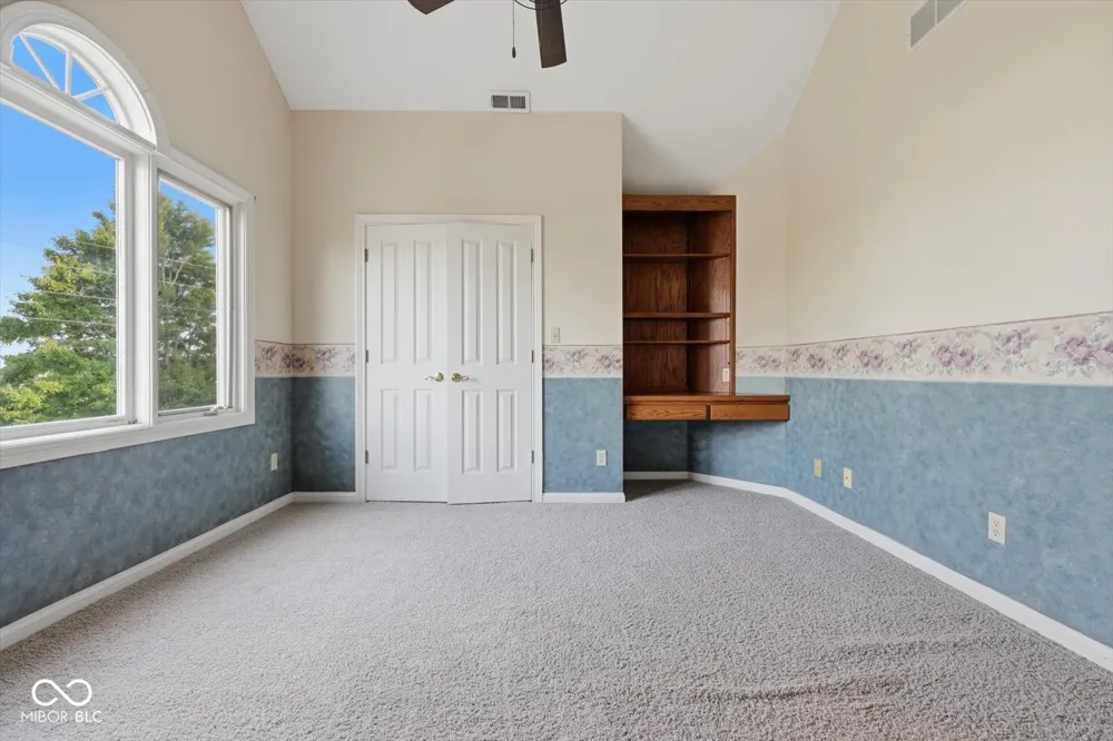 3878 E State Road 44 Shelbyville, IN 46176
