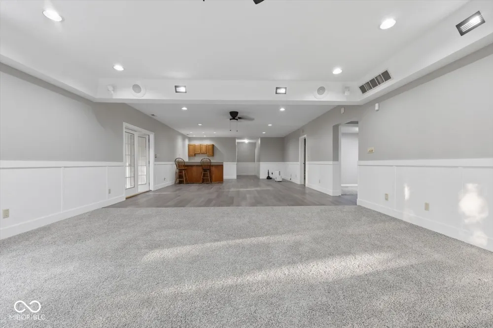 3878 E State Road 44 Shelbyville, IN 46176