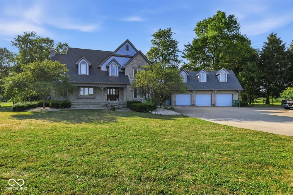 3878 E State Road 44 Shelbyville, IN 46176